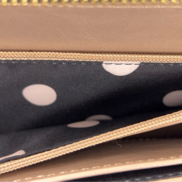 NEW Anne Klein Black Gold Faux Leather Wallet Classic Gift Lined Zip Closure - Picture 12 of 16